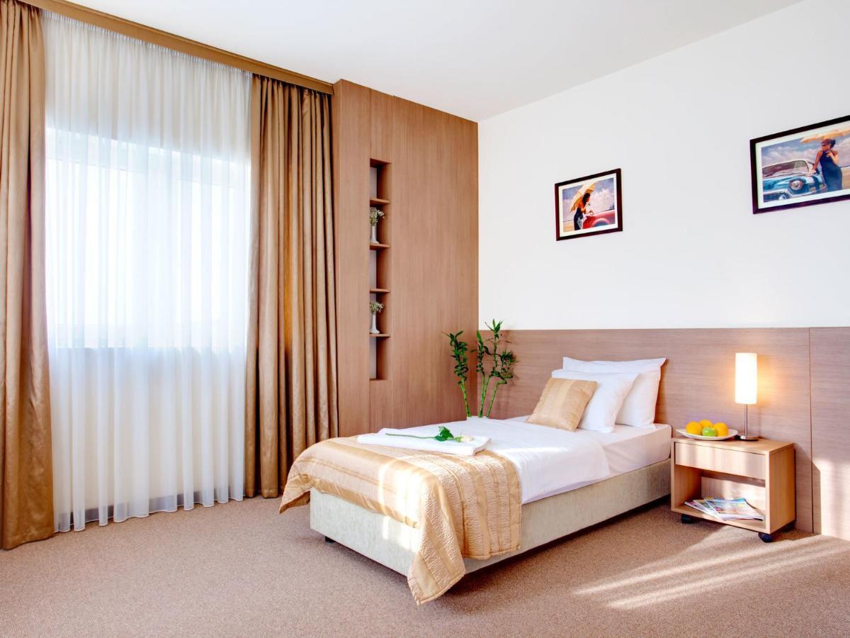 Hotel Knezevina Vranic  Room photo
